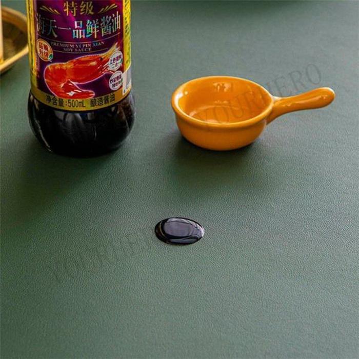 テーブルクロス pu皮革生地 90*160cm 両面用 new テーブルマット 防水防油 耐熱 汚れ防止 食卓カバー 高級感 テーブルセッティング 長方形 撥水 家庭用 |  | 01