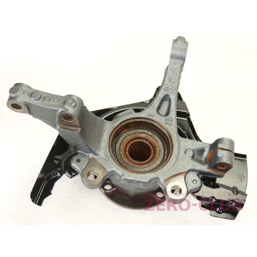 アルファロメオ ミト 955A7用/純正 フロントナックル 右側 ハブ