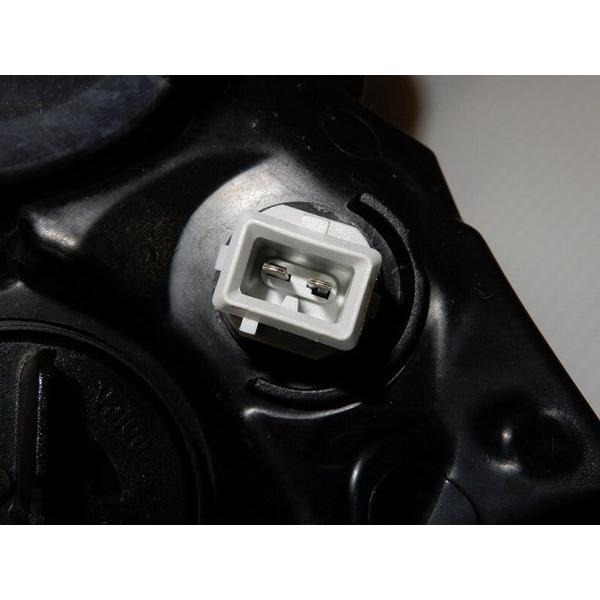 シトロエンC4 B5NFU用/純正 ヘッドライトASSY 右側 Valeo ハロゲン 