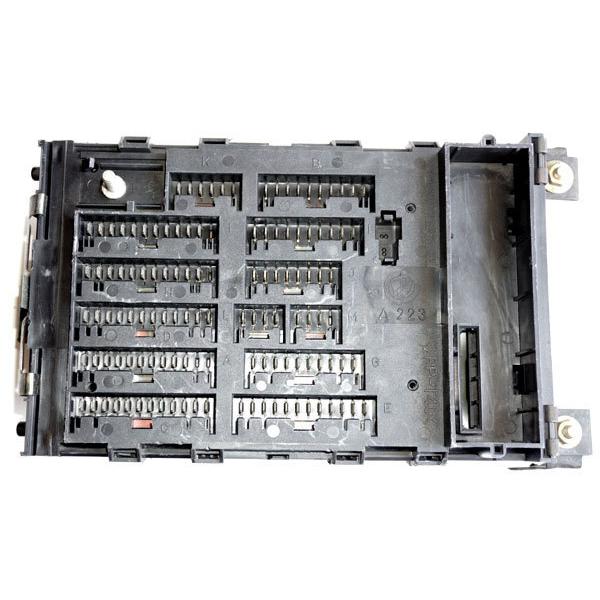 アルファロメオ 145/155/916/164用 イモビライザーボックス アルファロメオ ブレーキストップランプスイッチ 147 | 156 159