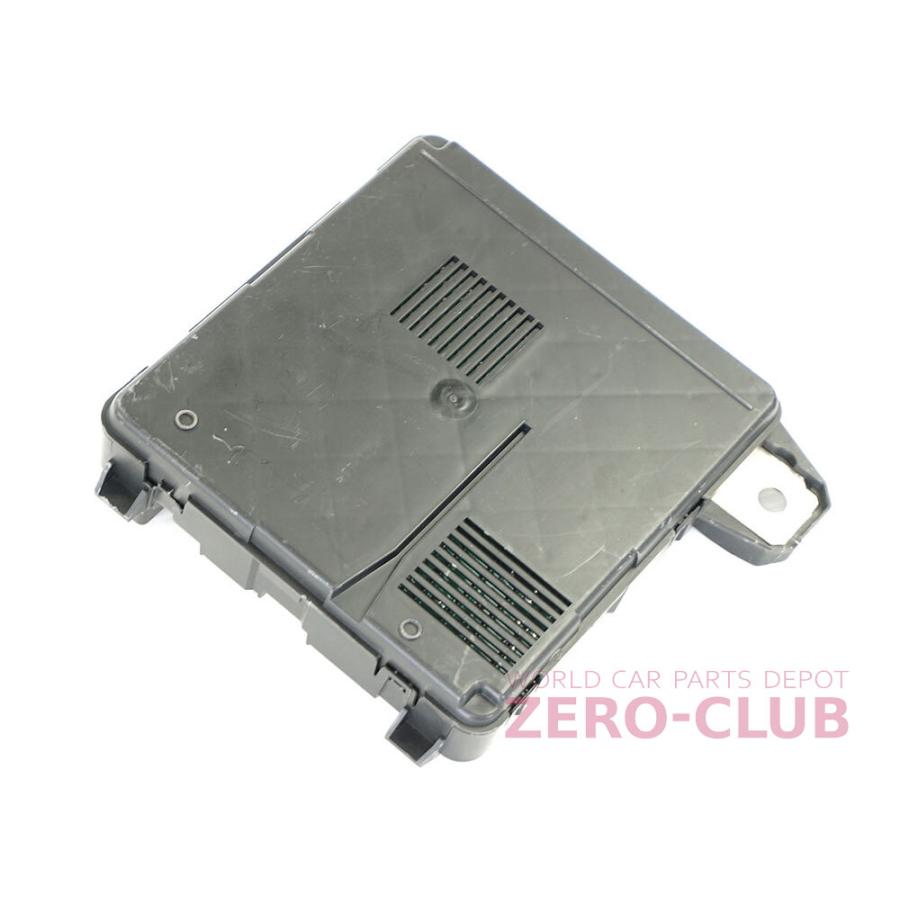 oresama-megane　ビタリスト2箱 ルノーメガーヌ2 MF4用/純正 ヒューズボックス 8200306033