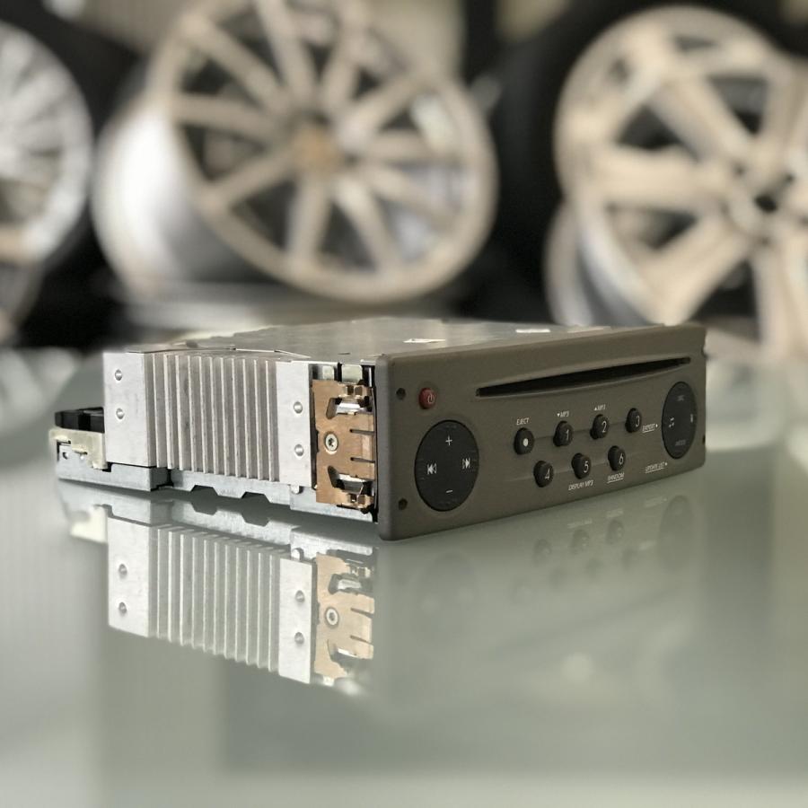 Renault ルノー　カングー２　CDプレーヤー ルノーカングー2 前期 KWK4M用/純正 CDプレイヤー CDデッキ UPDATELIST