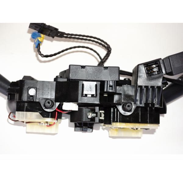 ルノールーテシア4 RH5F用 純正 コンビネーションスイッチASSY』【1960