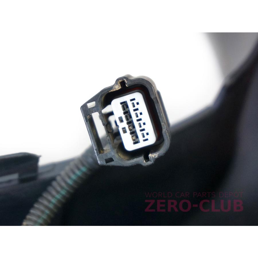 ルノー カングー2 KWH5F用/純正 リアバンパー ブラック(素地 ルノー カングー2 KWH5F用/純正 リアバンパー ブラック(素地