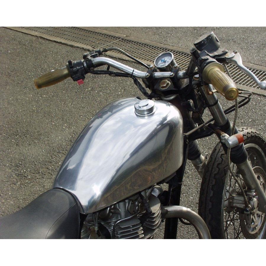 エストレヤ Estrella キャブ車 車 バイク 自転車 タンク アルミタンク バフ仕上げ Bigcedar ビッグシーダー Bigcedar ビッグシーダー B10 5004 01 バイク用品ゼロカスタム店 買取価格