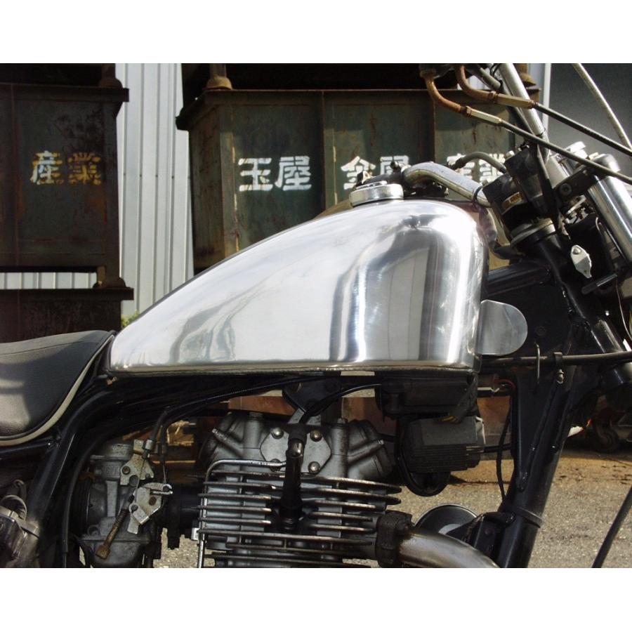 競売競売250TR（キャブ車） アルミタンク バフ仕上げ BIGCEDAR（ビッグ