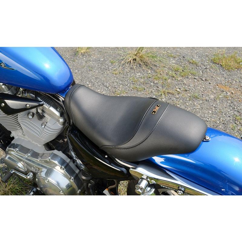 即発送可能】 K H ケイアンドエイチ ライセンスステー ルーカステール 小 付 汎用 SR400 500 フラットタイプ(小)ルーカスランプ付 リアフェンダー K&H(ケイアンドエイチ)
