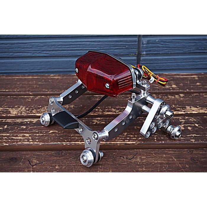 SR400 フェンダーレスキット 純正シート用 ルーカステール BORE-ACE(ボアエース) :000085-B20-FRK017:バイク用品・パーツのゼロカスタム - 通販 - Yahoo!ショッピング