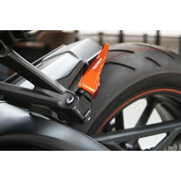 即納低価 MT-09 バイク用品・パーツのゼロカスタム - 通販 - PayPayモール TRACER（15年〜） タンデムステップ オレンジ RIDEA（リデア） 超激得人気