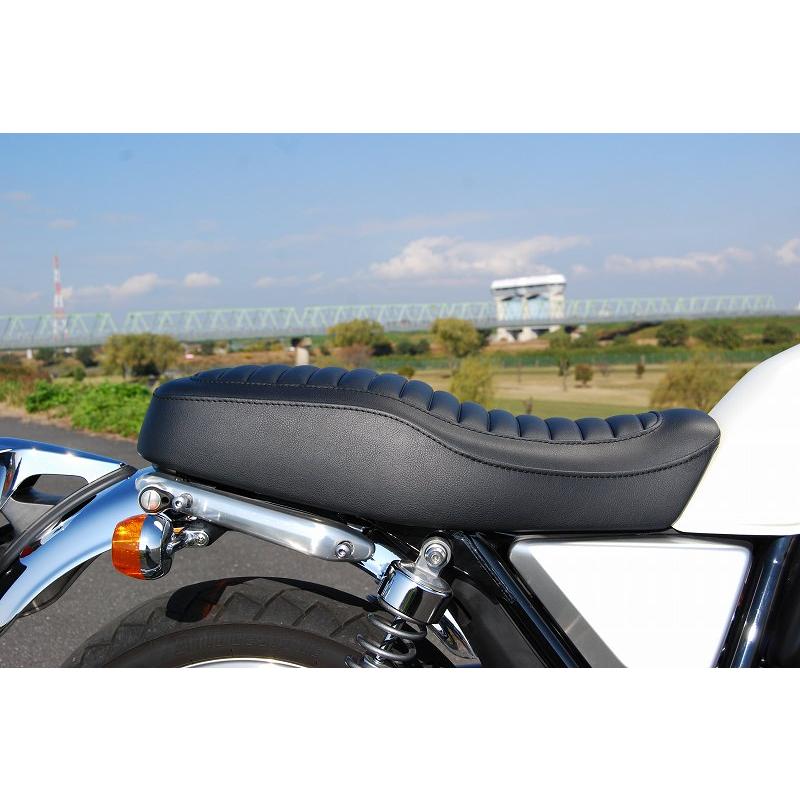 Cb1100 14lタンク車 10 18年 Midダブルシートa タックロールタイプ2 K H ケイアンドエイチ バイク用品 パーツのゼロカスタム 通販 Paypayモール