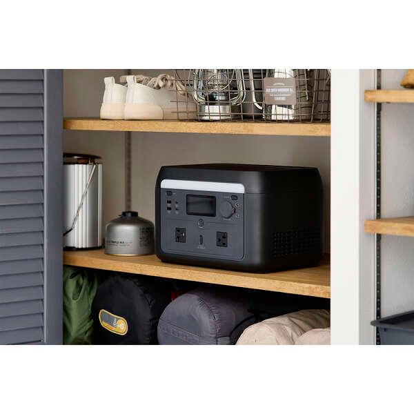 ポータブル電源 容量:512Wh AC・USB出力対応 電源のない場所でも家電製品の使用やデバイスの充電などを可能: DE-PS500PBKの画像