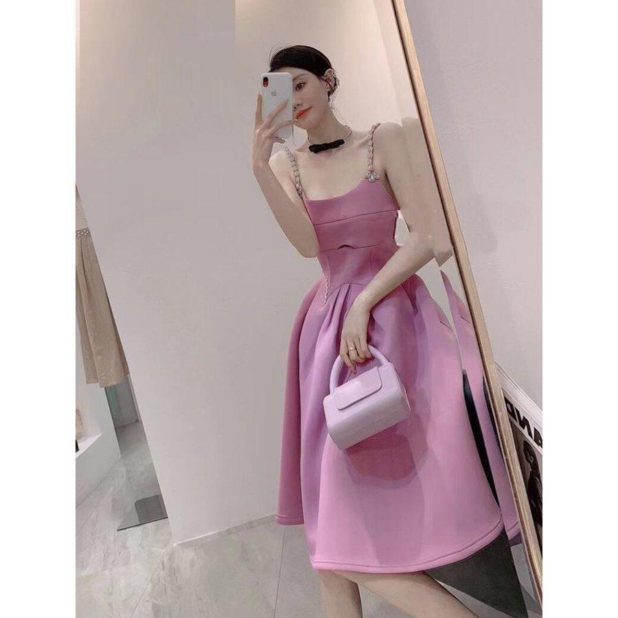 レディース 結婚式 代30代40代 お出かけ お呼ばれ 二次会 披露宴 発表会 豪華お花刺繍レースひざ下丈ワンピースドレス 世界の人気ブランド 二次会