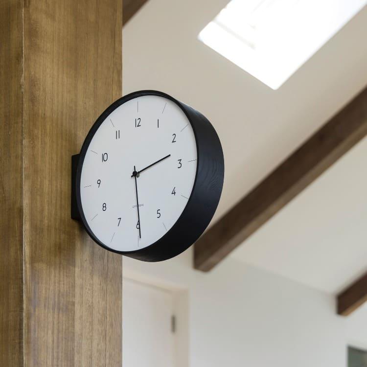 INTERFORM（インターフォルム） 壁掛け時計 両面時計 おしゃれ