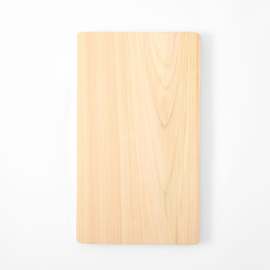 62希少　米ヒバ まな板 天然木 無垢材　カッティングボード　キャンプ　一枚板 62希少 米ヒバ まな板 天然木 無垢材 カッティングボード キャンプ 一枚板