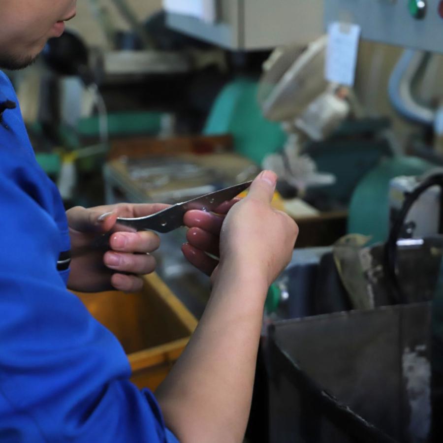 キッチンバサミ 日本製 ステンレス 調理ハサミ 料理バサミ ギザ歯 くるみ割り 瓶開け 台所用品 便利グッズ | 京都活具 | 07