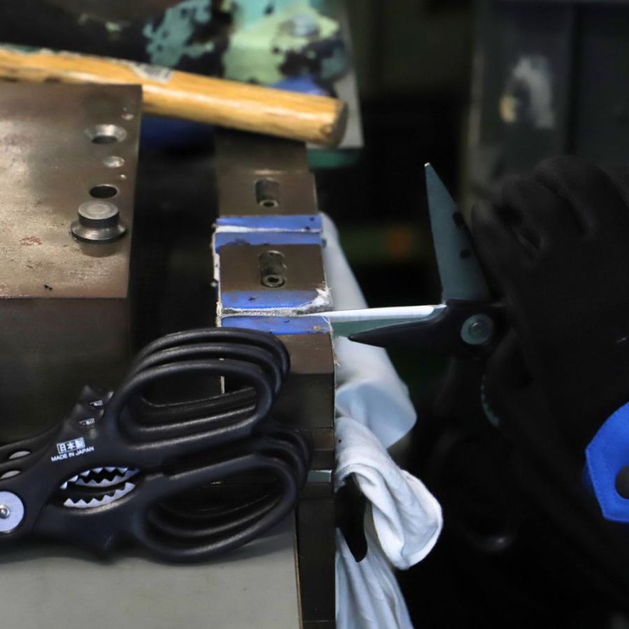 キッチンバサミ 日本製 ステンレス 調理ハサミ 料理バサミ ギザ歯 くるみ割り 瓶開け 台所用品 便利グッズ | 京都活具 | 08