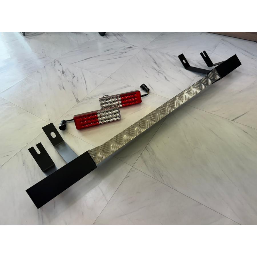 新型ジムニー JB64/74 リアバンパーType-S LEDテールランプ付き