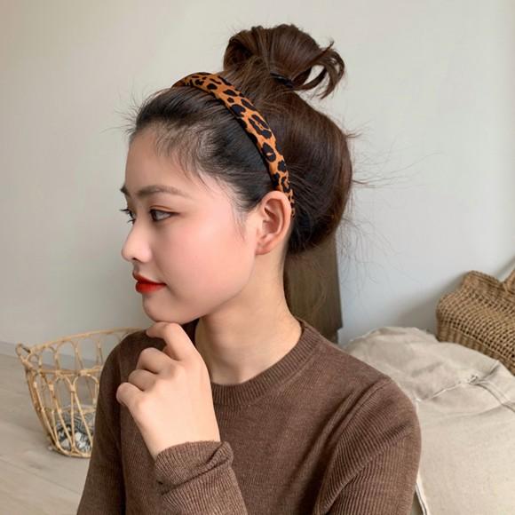 カチューシャ レディース レオパード柄カチューシャ レオパード柄 アニマル柄 ヘアアクセ 細カチューシャ 韓国ファッション Ys 大人の 韓国ファッション Loveberry 通販 Yahoo ショッピング