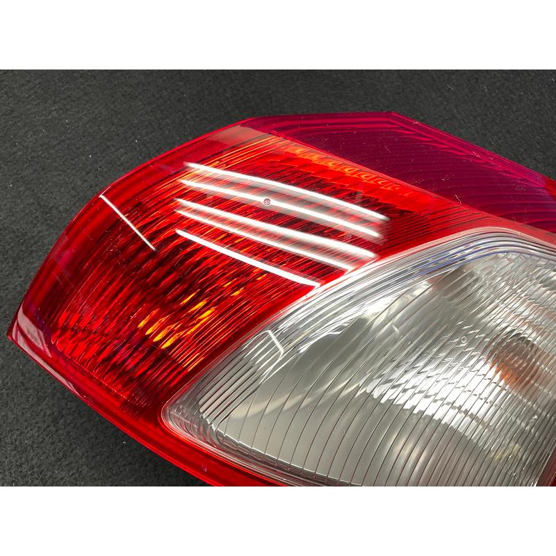 MT044 CX4A ギャラン フォルティス スポーツB 純正 右テールランプ