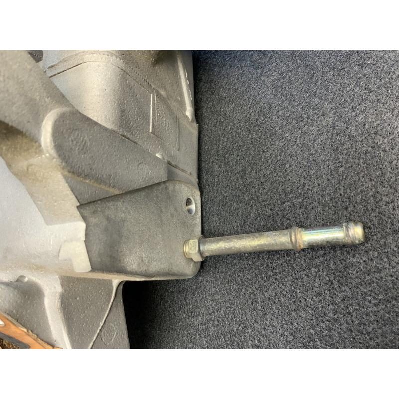 TY169 RZH101G ハイエース ワゴン リビングサルーンEX 2RZ-E インマニ