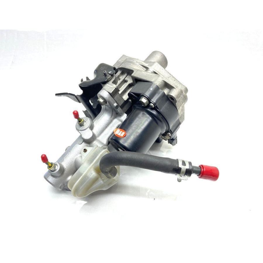 ホンダ フィットハイブリッド GP5 ブレーキマスターシリンダー