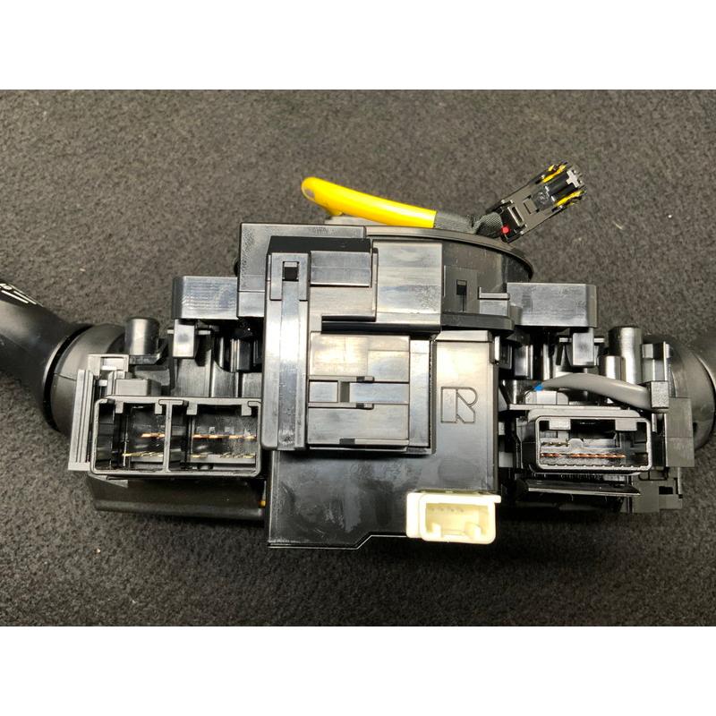 SB044 VM4 レヴォーグ 1.6GT-S アイサイト 4WD ライト/ワイパー/コンビ