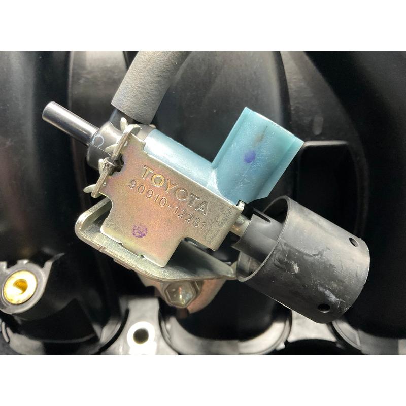 TY101 ZRR75W VOXY ZS 4WD 3ZR-FAE インマニ/インテーク TY101 ZRR75W VOXY ZS 4WD 3ZR-FAE インマニ/インテーク