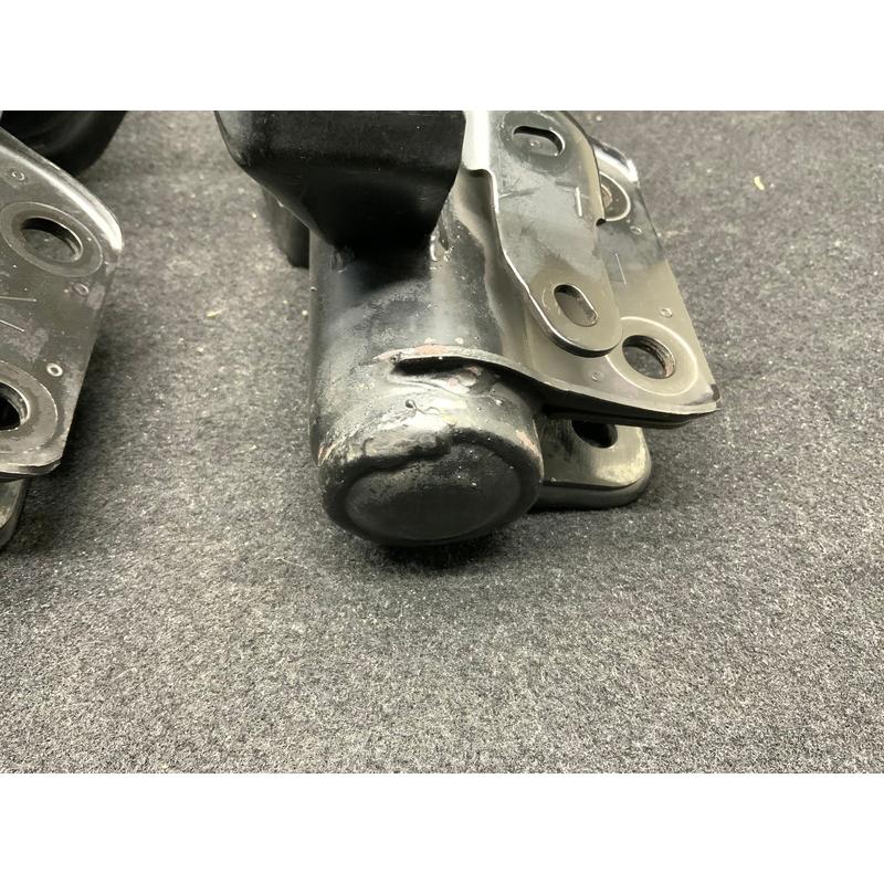 SB040 ZC6 BRZ S 純正 ショック アブソーバー ☆1台分 ◇20310CA030