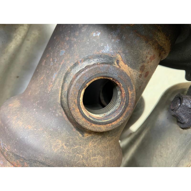 LX008 ZWA10 CT200h バージョン L 2ZR-FXE(2ZR-3JM) エキマニ