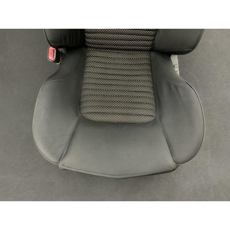 AR013 937 アルファ 147 GTA 左フロント シート/ヒーター 付 助手席 