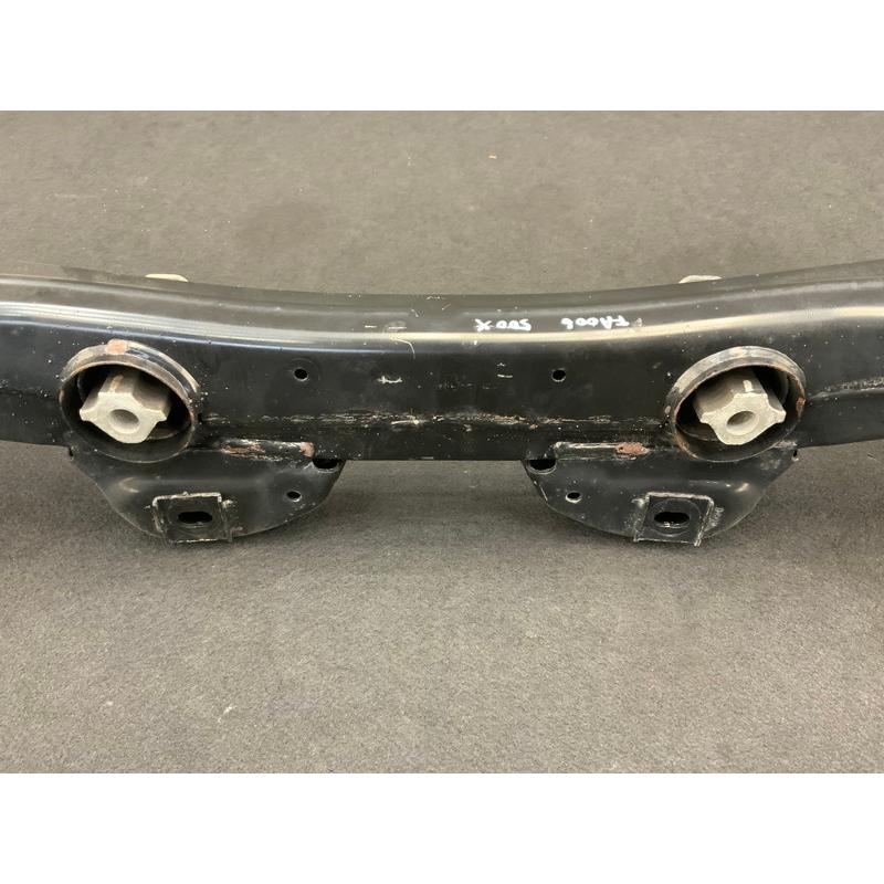 FA006 334 FIAT 500X クロスプラス 4WD リア デフ サスペンション