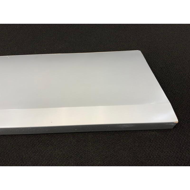 MB202 W124 E320T 後期 左フロント ドア サッコ パネル LZ9Y ブリリアントシルバーM/124 690 15 400 ...