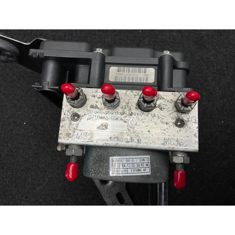 RU009 KW カングー クルール ABS アクチュエーター ◇8201 239 662