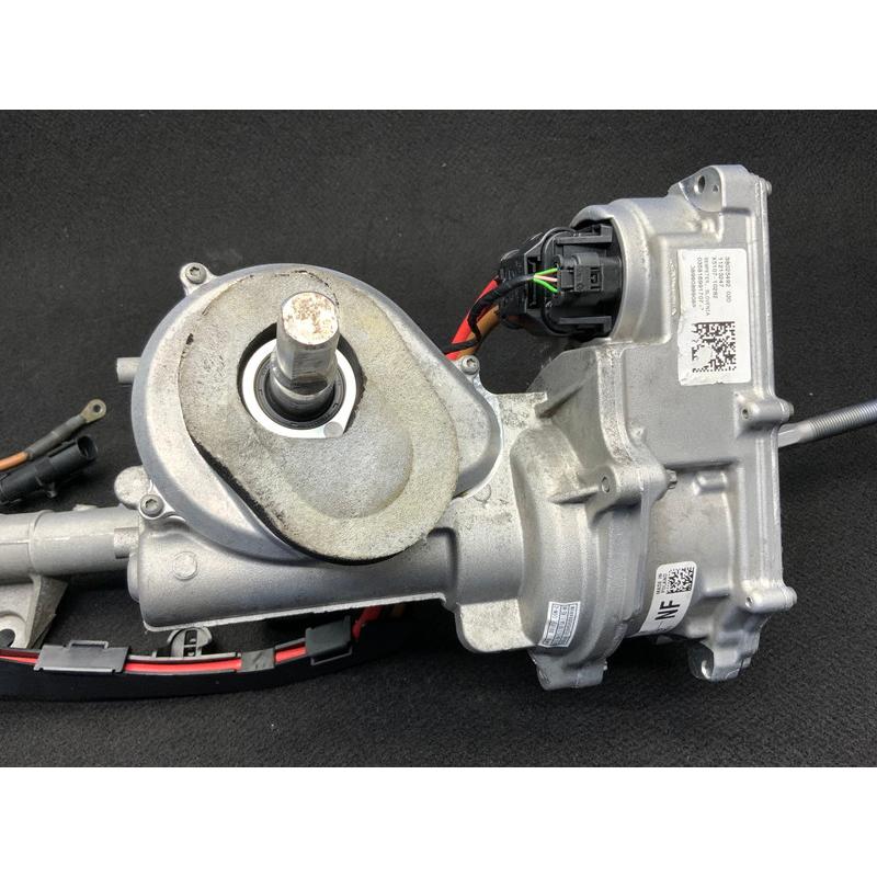 アリア2 BM078 F46 2D20 220i グランツアラー パワステ ステアリング