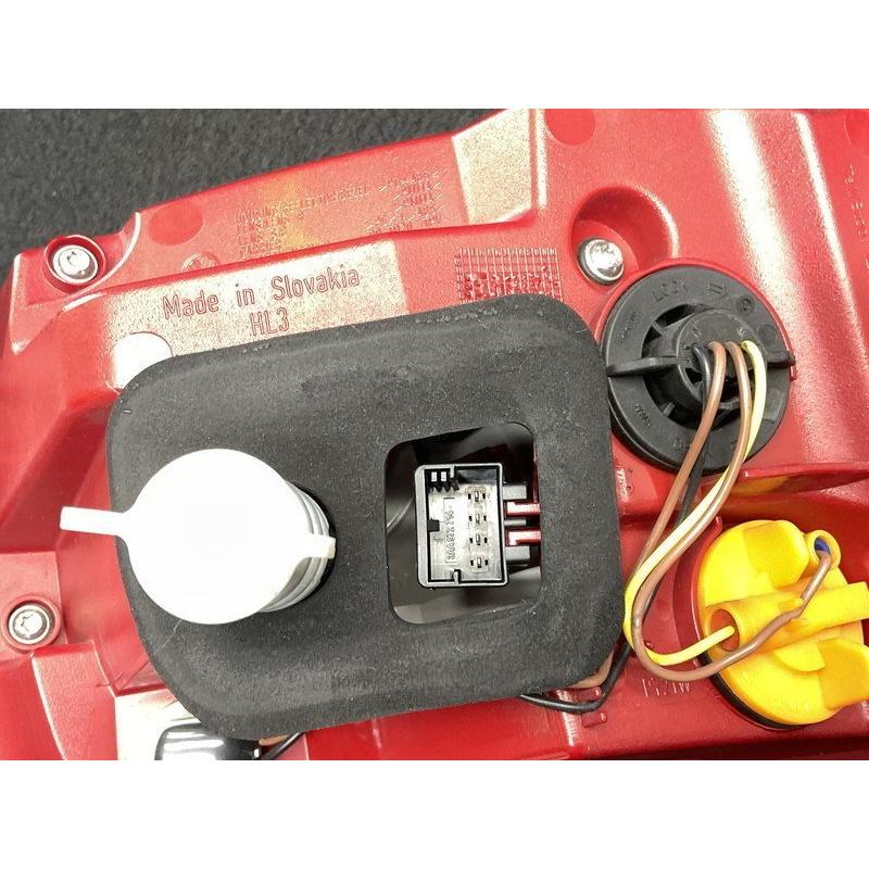 VW065 3C パサート ヴァリアント TSI ハイラインBMT 純正 左