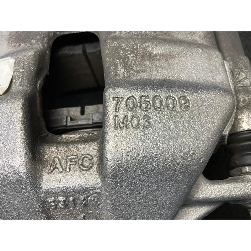 PU010 T9 プジョー 308 SW アリュールブルー HDi 左フロント ブレーキ