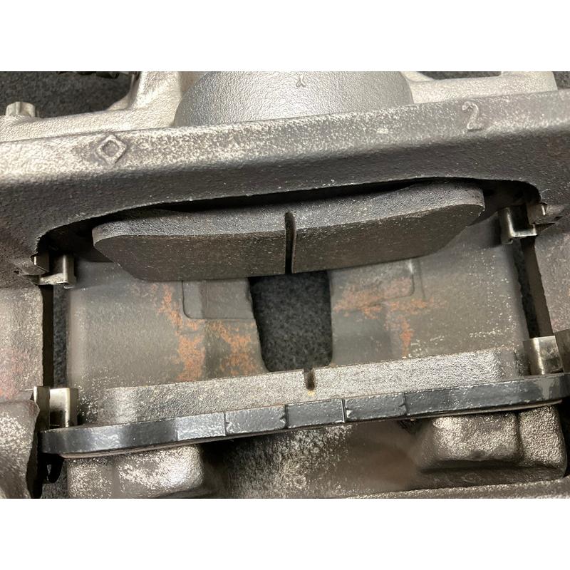 PU010 T9 プジョー 308 SW アリュールブルー HDi 左フロント ブレーキ