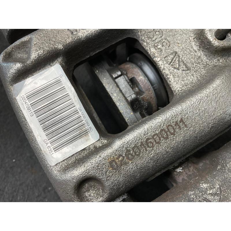 PU010 T9 プジョー 308 SW アリュールブルー HDi 左リア ブレーキ