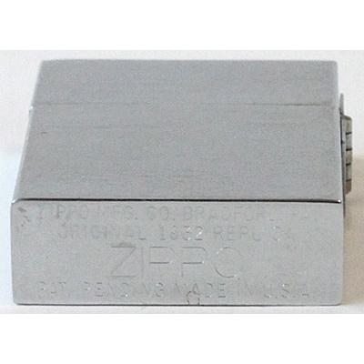 ZIPPO 1932年ファースト・レプリカ1992年発売 A.サラ品箱つき ZIPPO 1932年ファースト・レプリカ1992年発売 A.サラ品箱つき