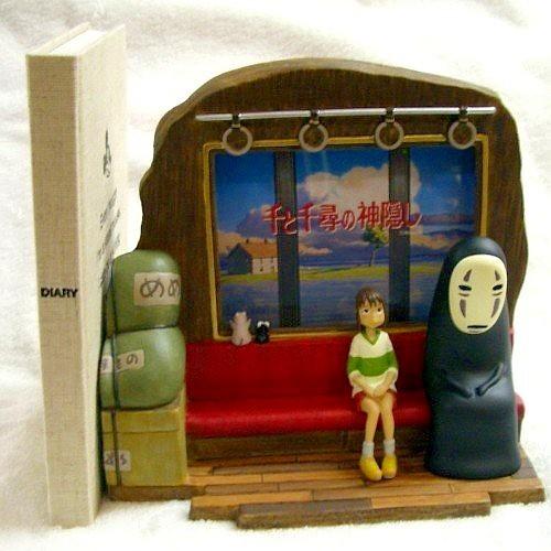 ジブリグッズ 千と千尋の神隠し フォトフレーム付ブックスタンド 海原