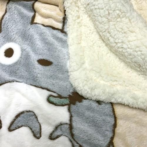 ジブリ毛布 となりのトトロ やわらかハーフ毛布（子供毛布） こもれびとトトロ :yhm-komoretotoro:ZOONETYahoo!店
