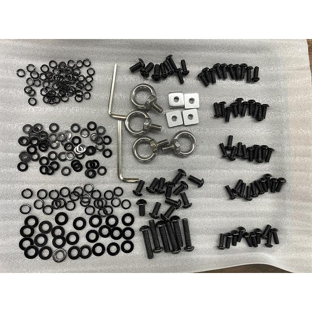 スズキＪＢ６４Ｗ／７４Ｗ（ジムニー／ジムニーシエラ）用ズームエンジニアリング/ルーフラックアルミニウム |  | 03