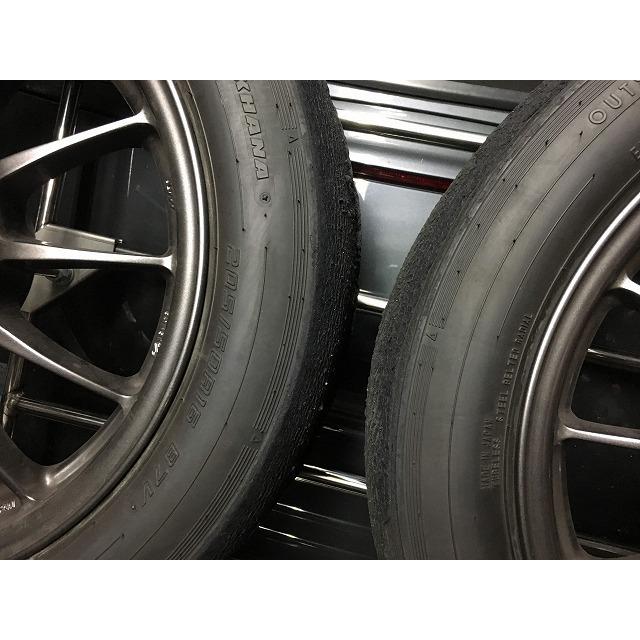 ロードスタータイヤ　リア ロードスターは狭い？タイヤまで積める便利なキャリアとは？【ZOOM