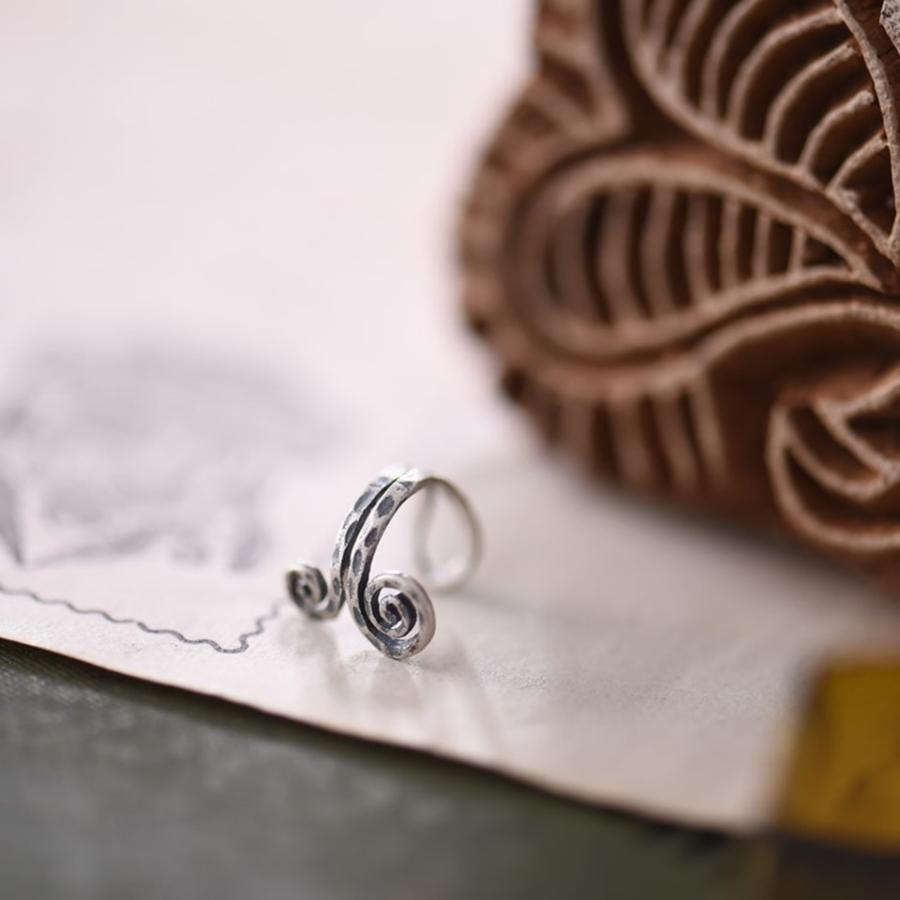 イヤーカフ ノーズカフ 耳飾り S925 シルバー JAUNATIS メンズ レディース 男女兼用 羊の角 渦巻 植物 蔓 カタツムリ 片耳用 個性派 ユニーク |  | 05