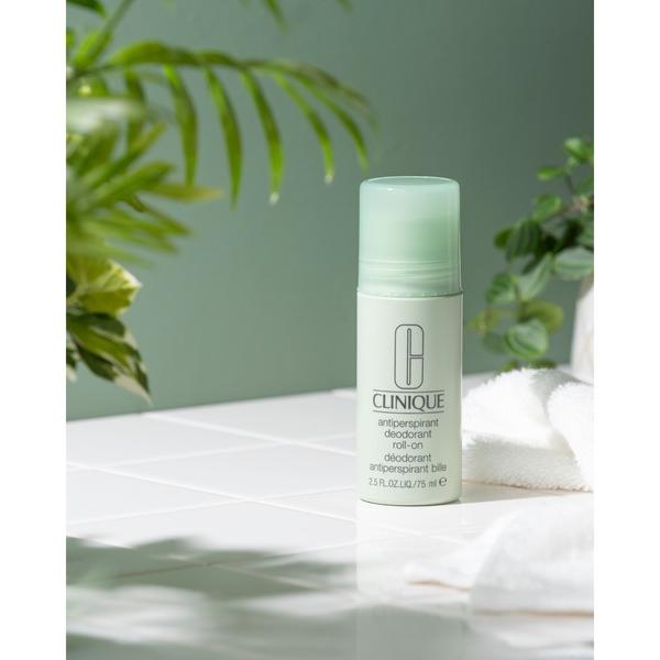 クリニーク clinique アンティ パースパイラント デオドラント ロールオン 「医薬部外品」（制汗剤） の商品画像