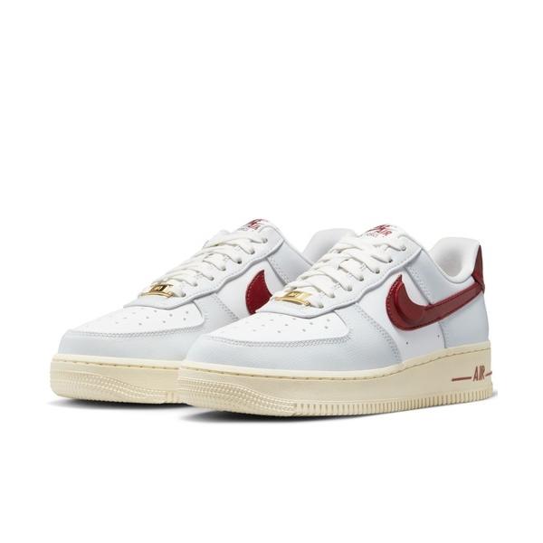 【未使用】24cm NIKE WMNS AIRFORCE1 タイガーストライプス NIKE - 【未使用】24cm NIKE WMNS AIRFORCE1 タイガーストライプ