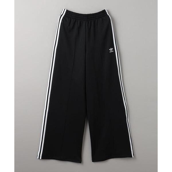 即完売品が再登場！日本別注のアディダス「ワイドレッグトラックパンツ
