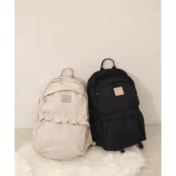 デイバック リュック フリルリュック リュックサック バックパック「大容量 / PC収納 / クッション / 軽量 / 通勤・通学・マザーズバッグ」 の商品画像