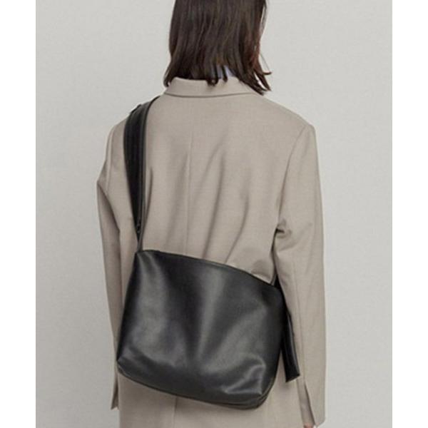 ショルダーバッグ フェイクレザー Dカン付きショルダーバッグ メンズ レディース の商品画像