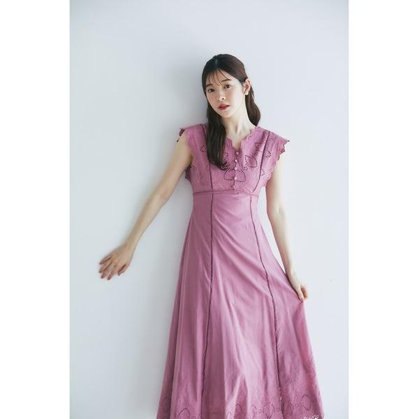 ワンピース ウエストりぼん付きコットンカットワークレース刺繍ワンピース の商品画像